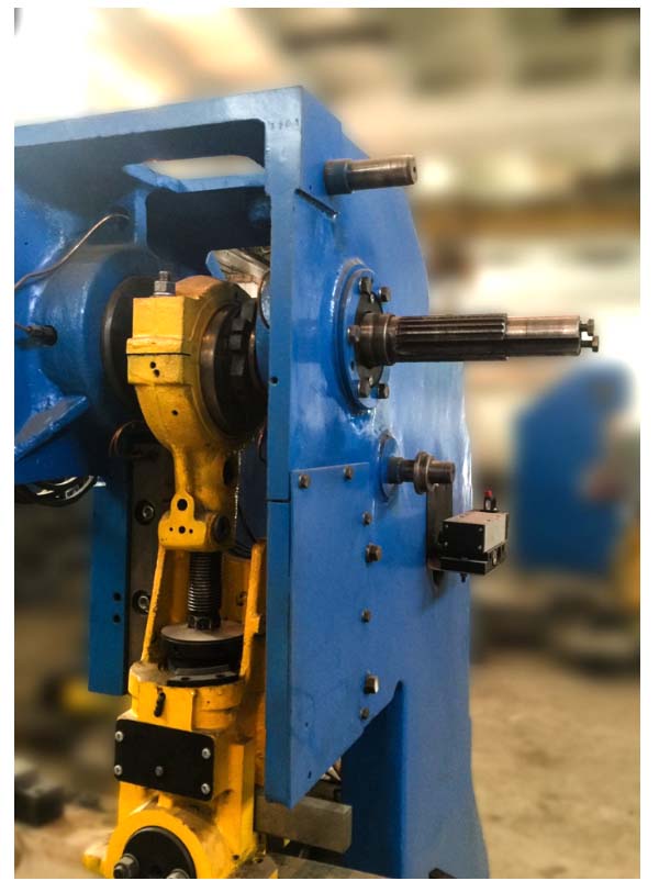 кд2126 Загальний вигляд  кривошипного открытого ненаклоняемого пресса